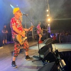 Hotshots på 80-tals fest i Varberg / Solviken 1 Hotshots 300 compressor Kim från Hotshots partyband